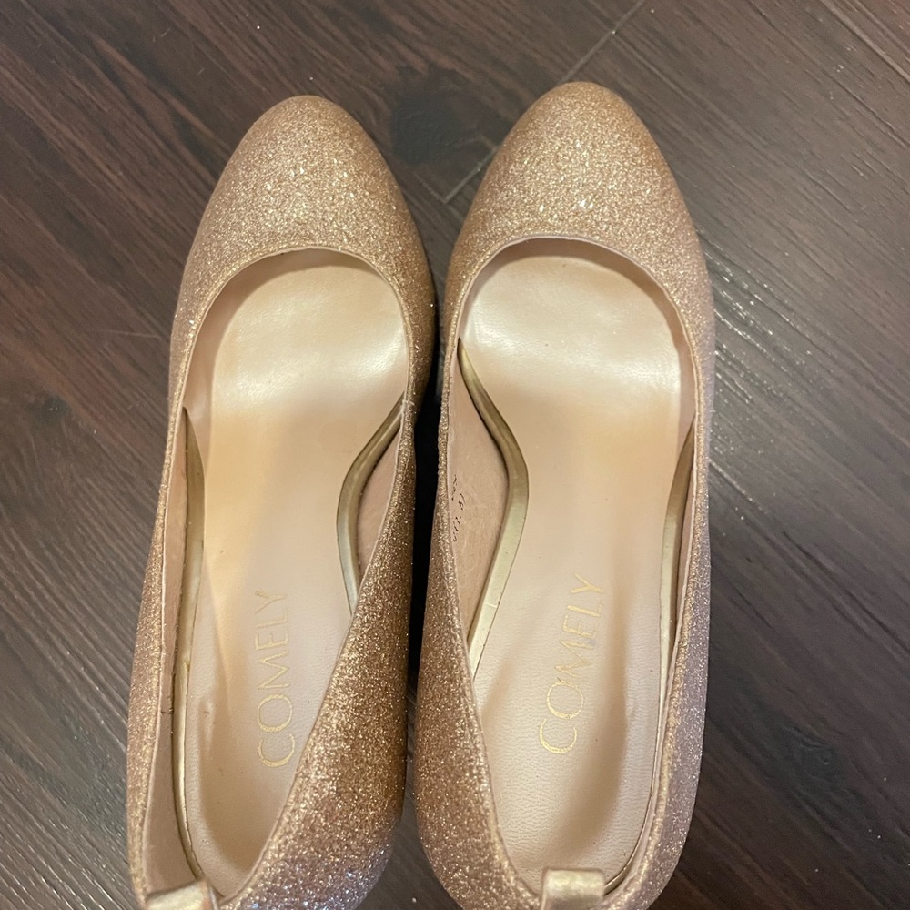 Comely sparkle shoes with 7.5cm heels size 22 equal to us sz 4.5-5